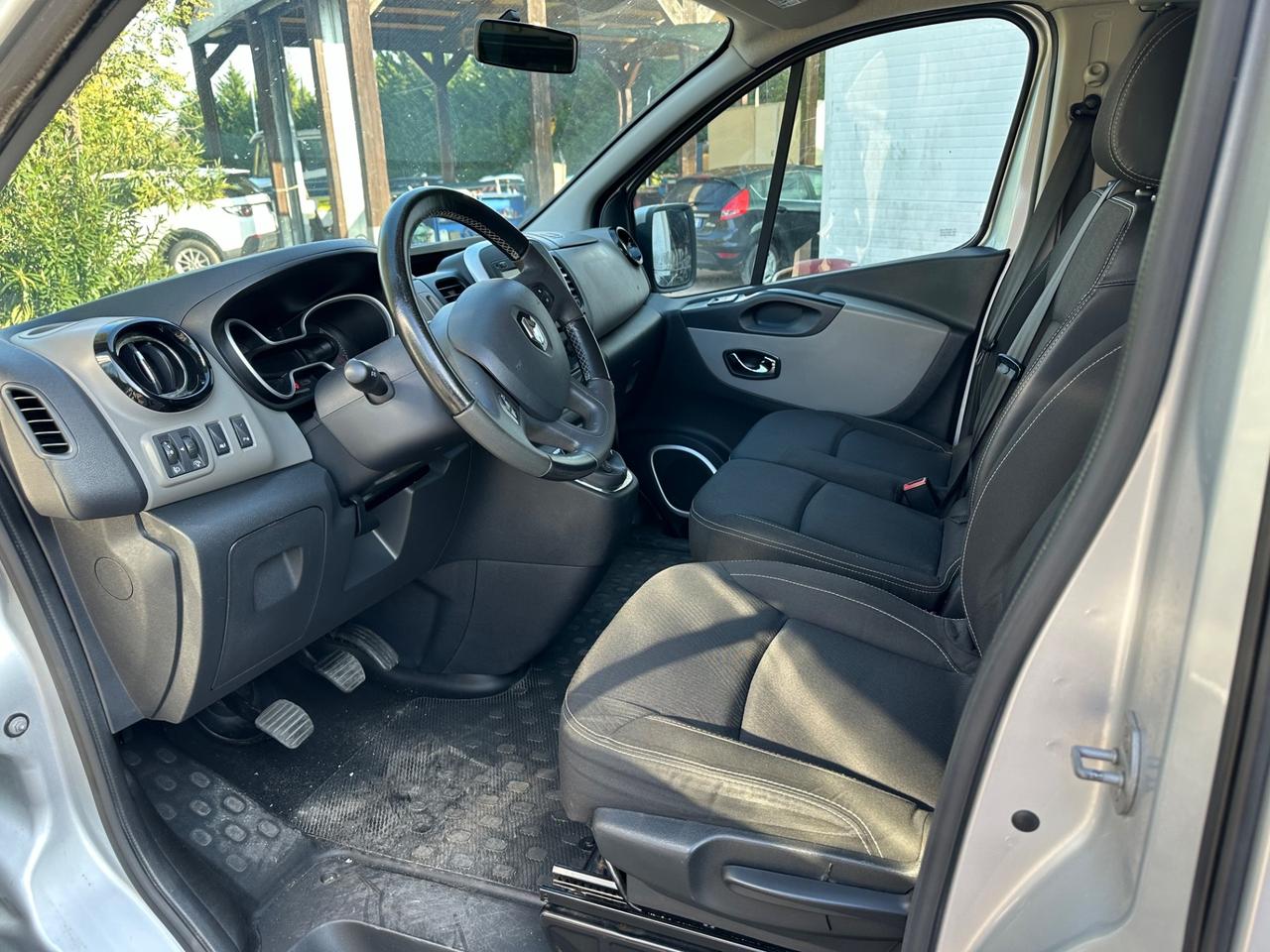 Renault Trafic T29 1.6 dCi 145CV 9 POSTI IVA ESPOSTA BELLISSIMO PERMUTABILE