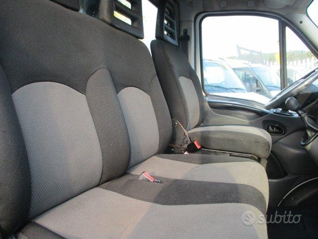 Iveco Daily 35C11 2.3 110 E4 RIBALTABILE TRILATERA