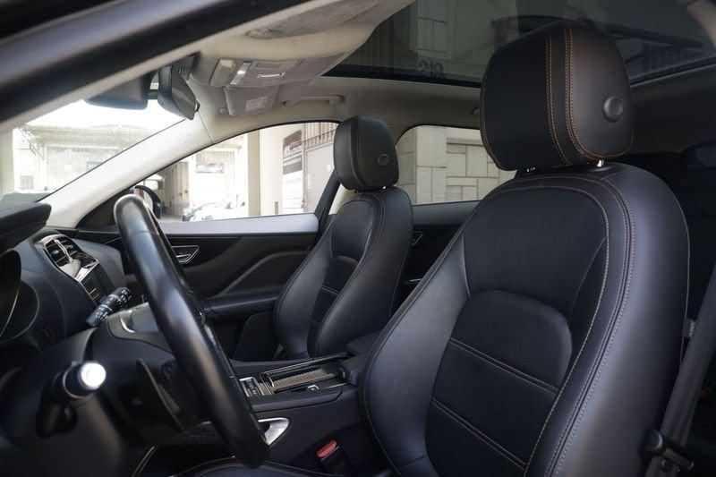 Jaguar F-Pace Jaguar F-Pace 2.0D i180cv PRESTIGE AWD AUTO PROMOZIONE Unicoproprietario