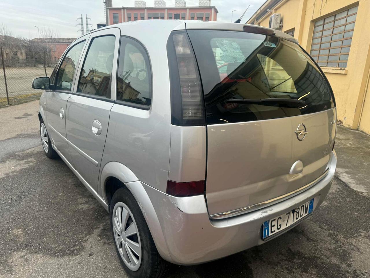 Opel Meriva Cosmo Anno 2010 1.3 Diesel 75 CV