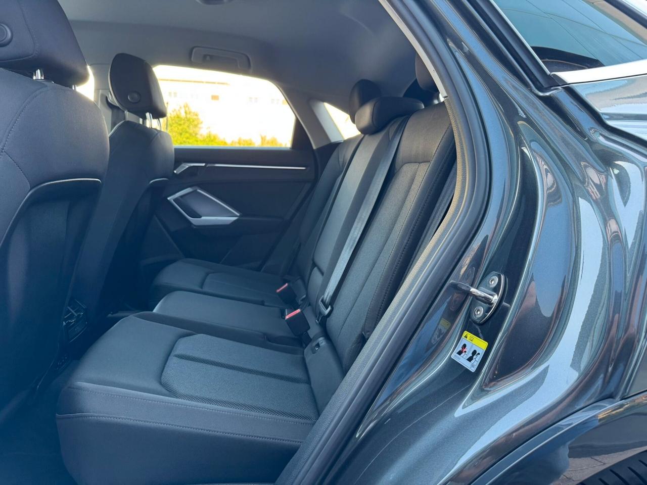 Audi Q3 SPORTBACK S LINE