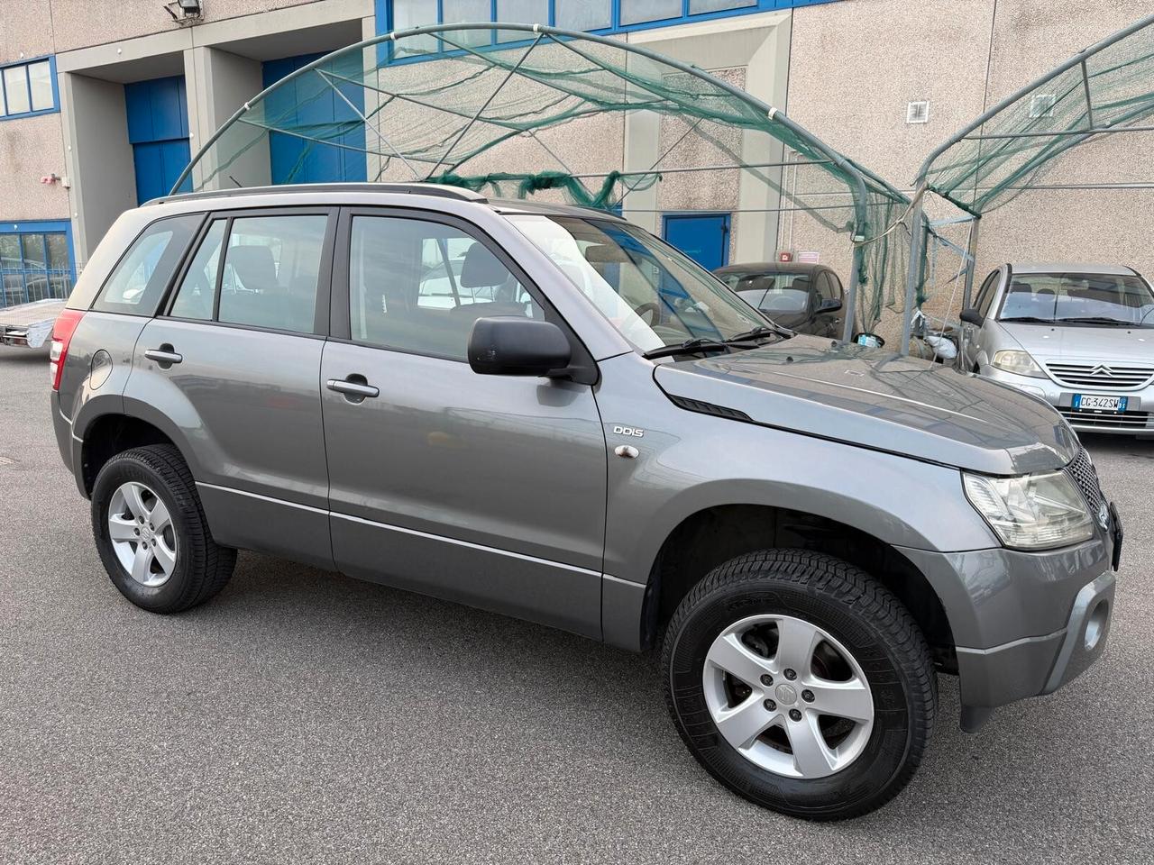 Suzuki Grand Vitara 1.9 DDiS 5 porte