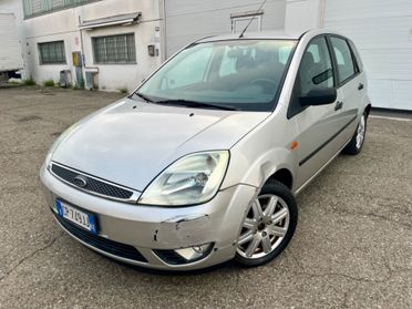 Ford Fiesta 1.2benz 2004 104.000km per neopatentati