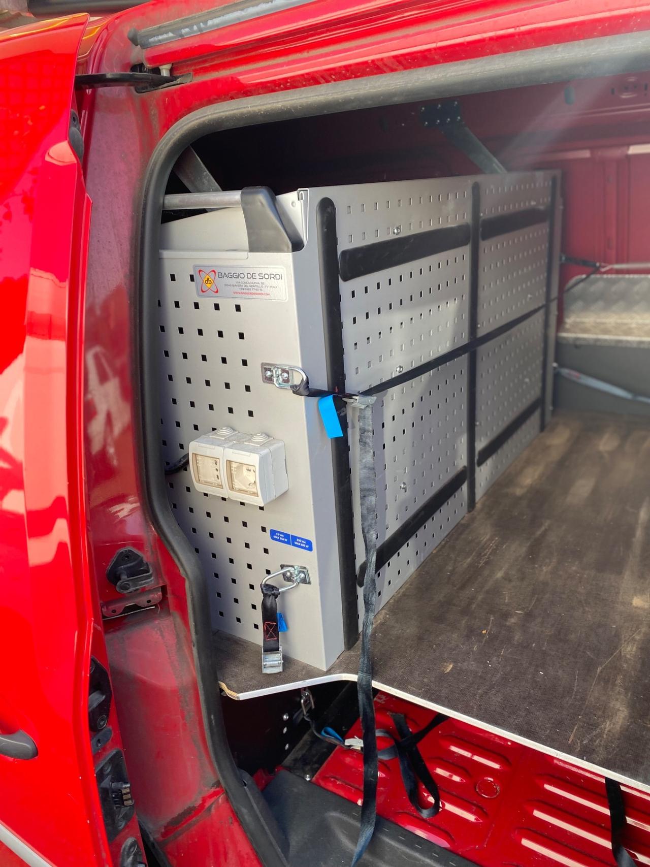 Volkswagen Caddy 2.0tdi 120cv 4motion