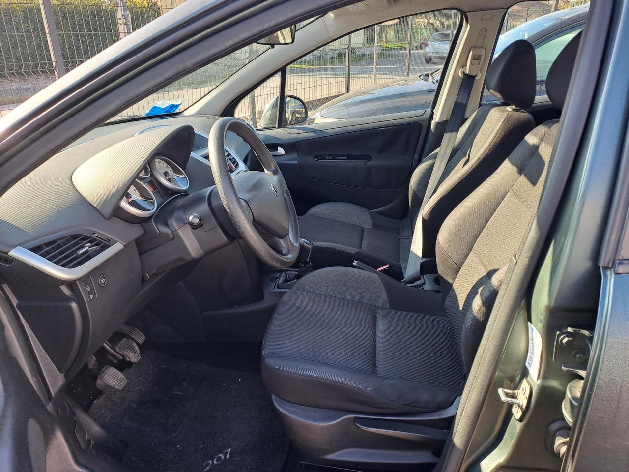 Peugeot 207 1.4 8V 75CV 5p. Energie Sport ECO GPL