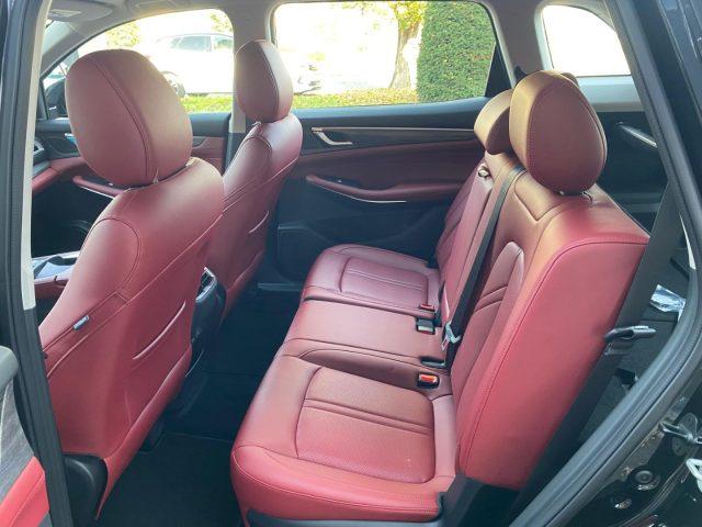 DFSK Glory 600 Glory 600 1.5 177cv AT 7 posti Interni Pelle rossa