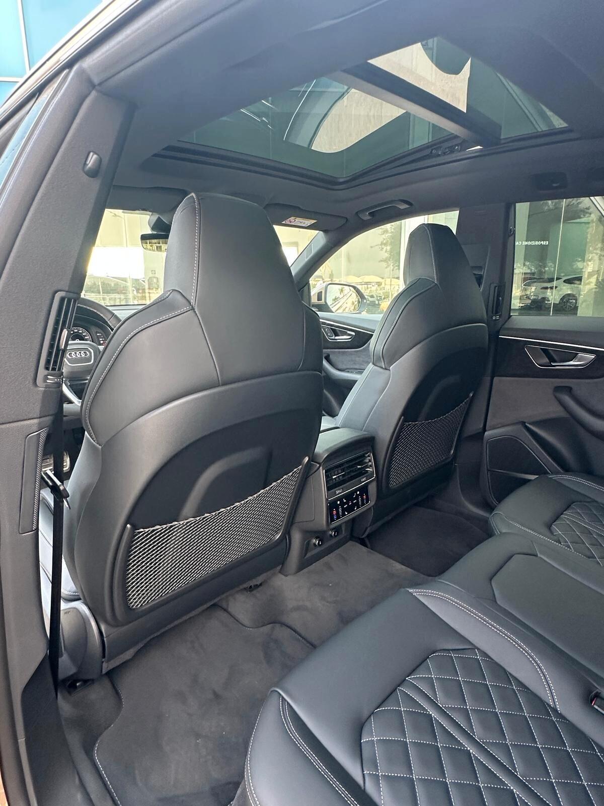 Audi Q8 TDI quattro 210 kW tiptronic S line edition possibilità noleggio no scoring