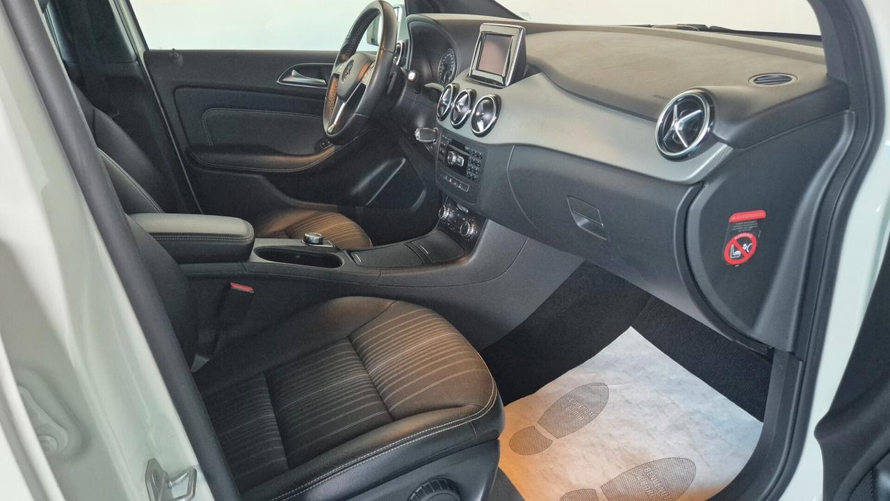Mercedes-benz B 180 BlueEFFICIENCY Premium Automatico