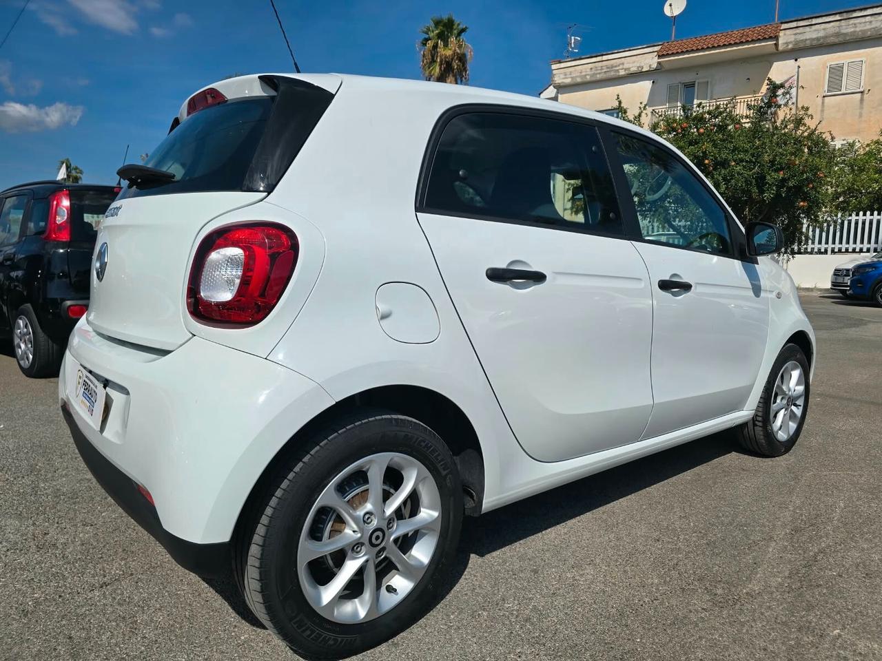 Smart ForFour 70 1.0 Passion