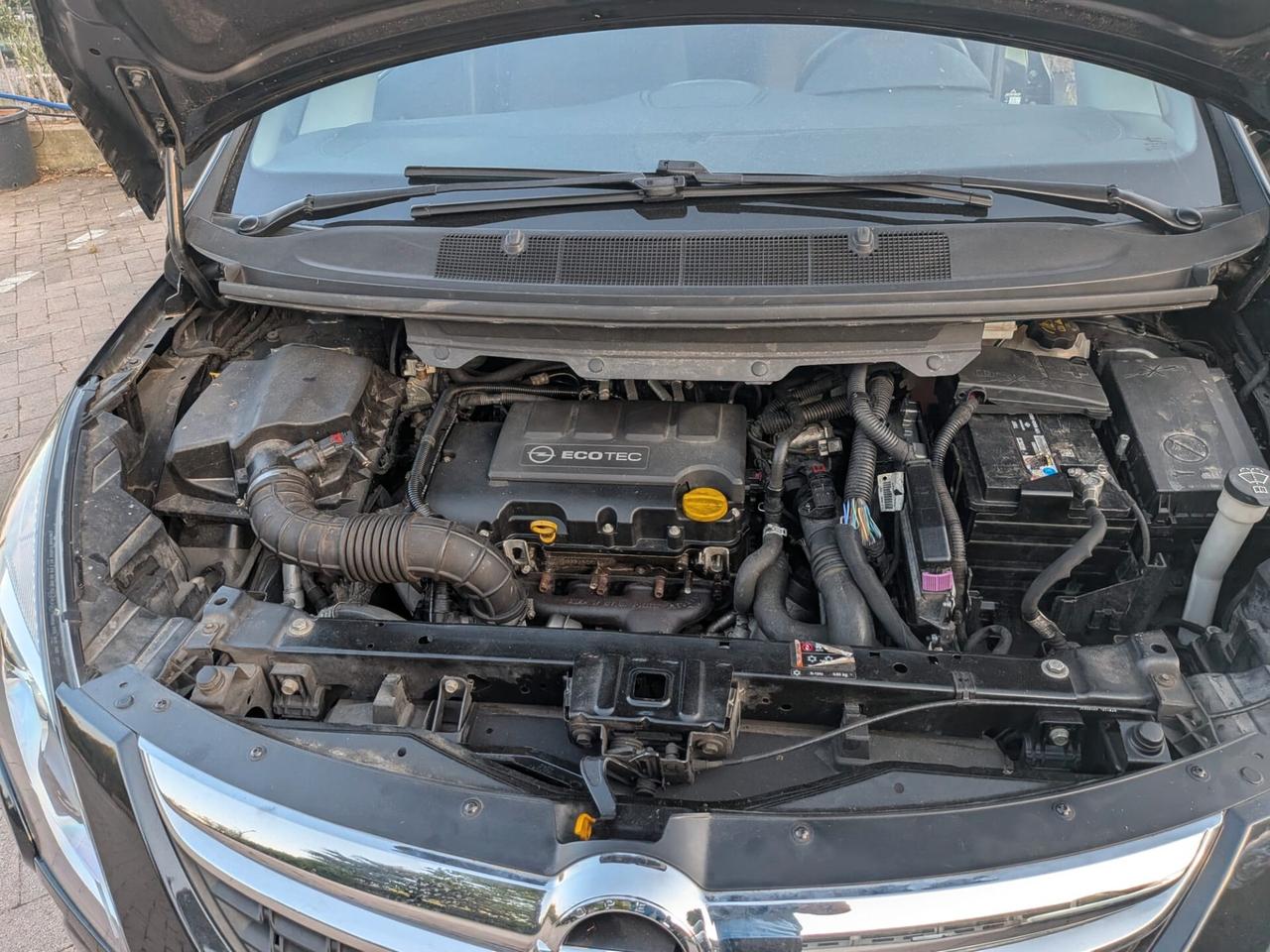 Opel Zafira Tourer 1.4 Turbo 140CV GPL Elective