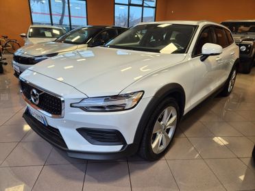Volvo V60 Cross Country T5 AWD Geartronic Business Plus