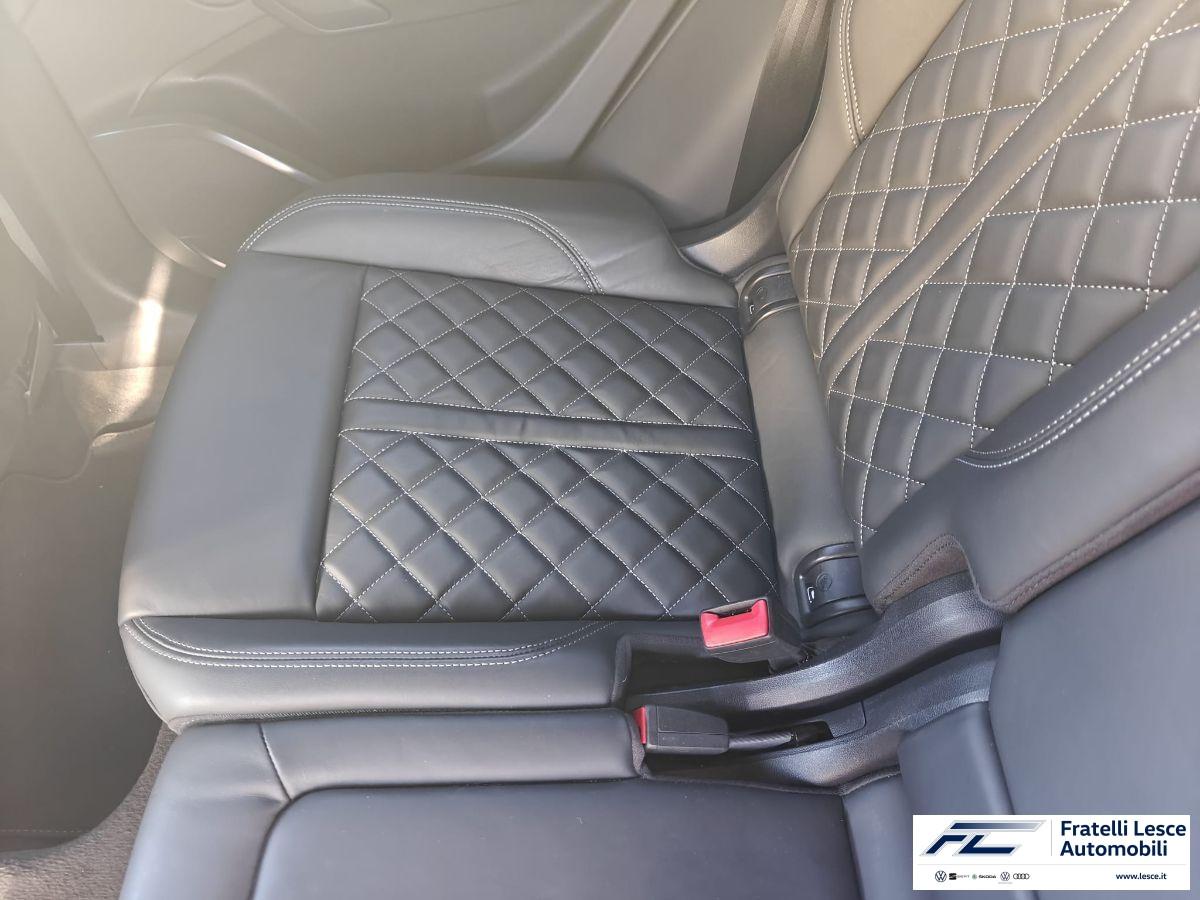 AUDI - Q5 Sportback 40 2.0 tdi mhev 12V S line quattro s tronic (in arrivo)