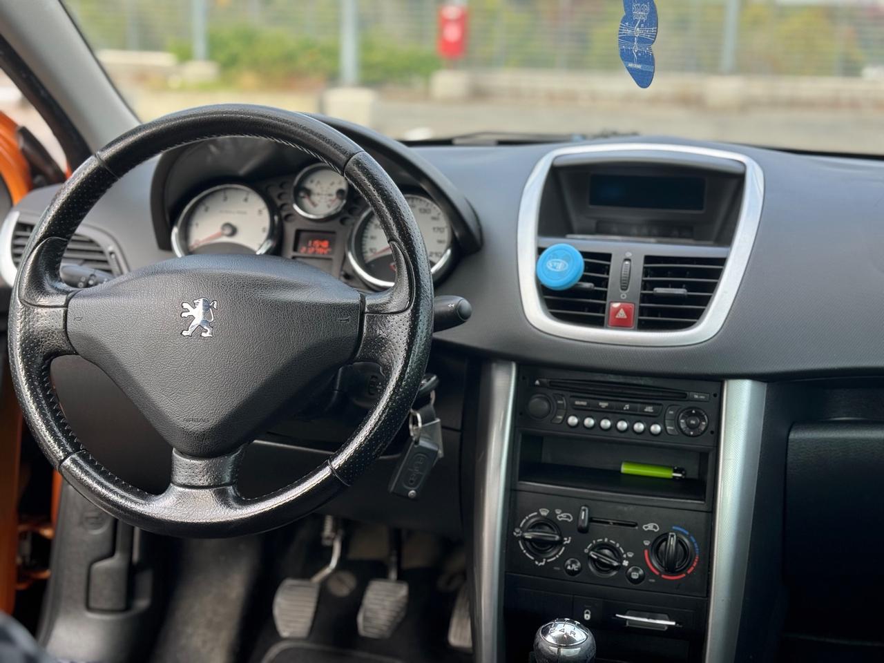 Peugeot 207 1.4 88CV 5p. XS