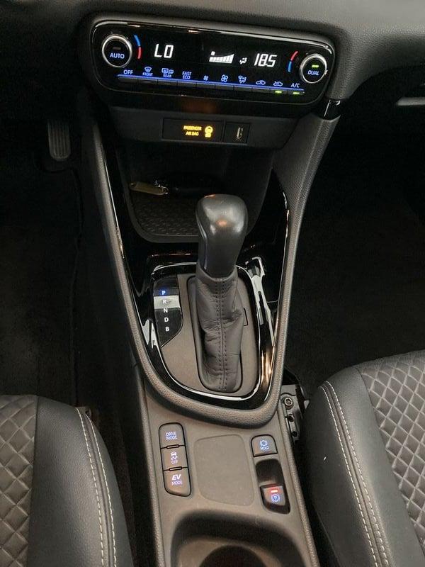 Toyota Yaris Yaris 1.5 Hybrid 5 porte Lounge