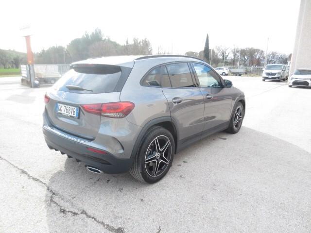 Mercedes-benz GLA 200 d Automatic Premium + TETTO