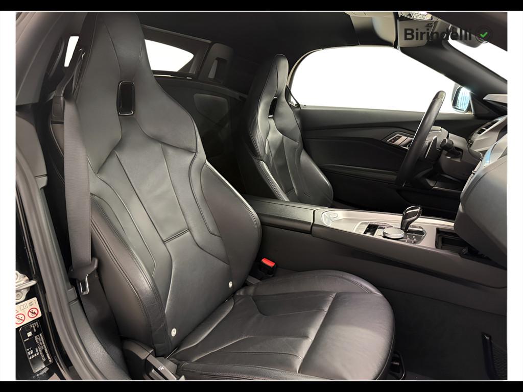 BMW Z4 (G29) - Z4 sDrive20i Advantage