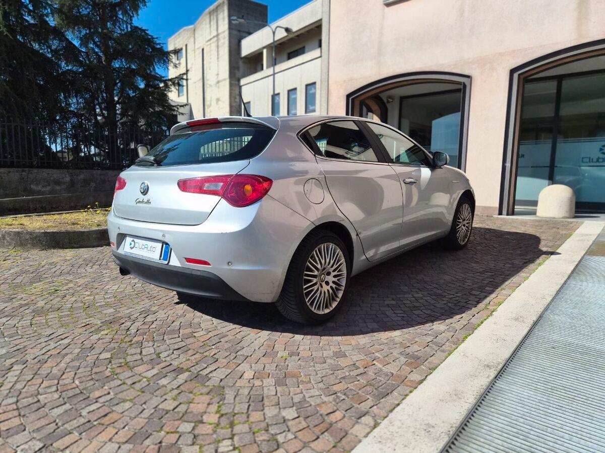 Alfa Romeo Giulietta 1.4 t. m.air Distinctive 170cv