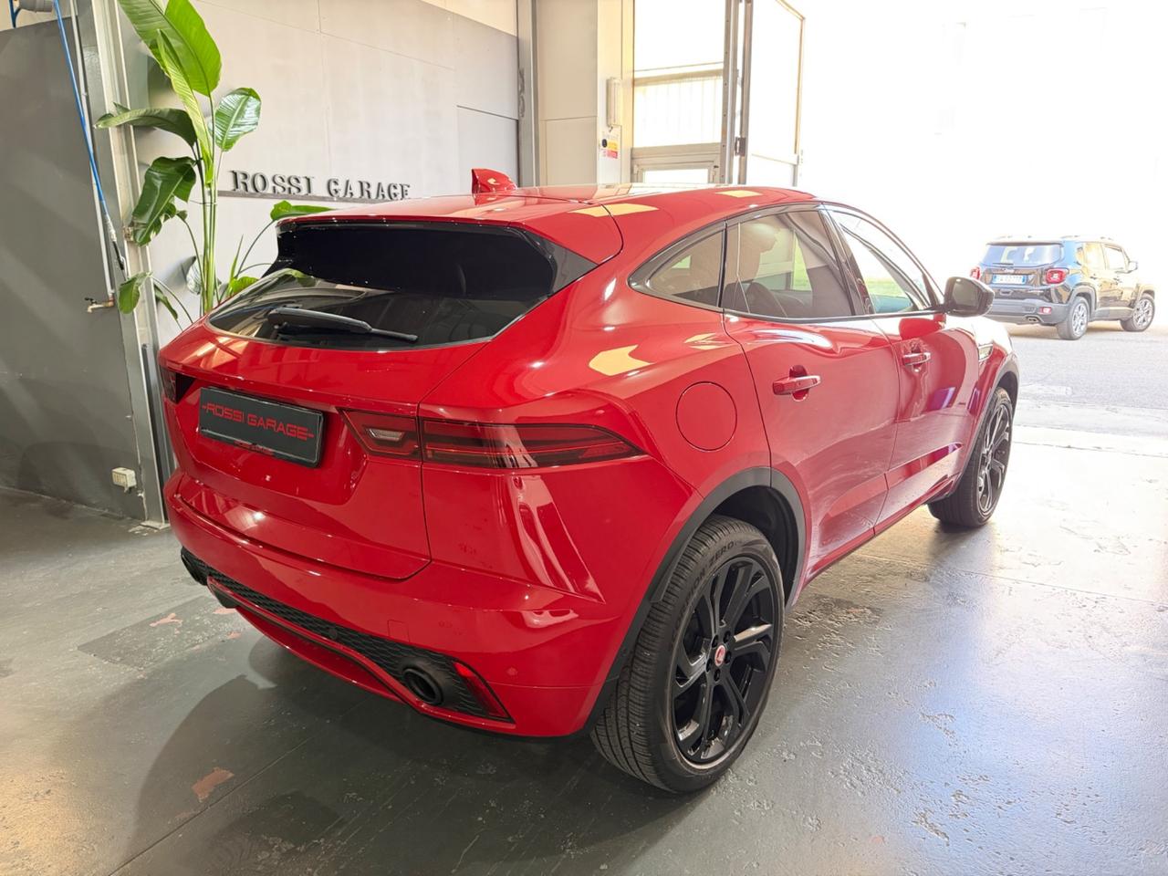 Jaguar E-Pace 2.0D 180 CV AWD AUT. FIRST EDITION