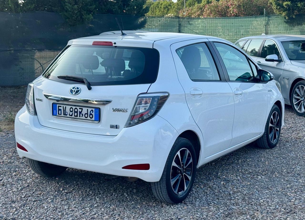 Toyota Yaris 1.5 Hybrid 5 porte Lounge Più