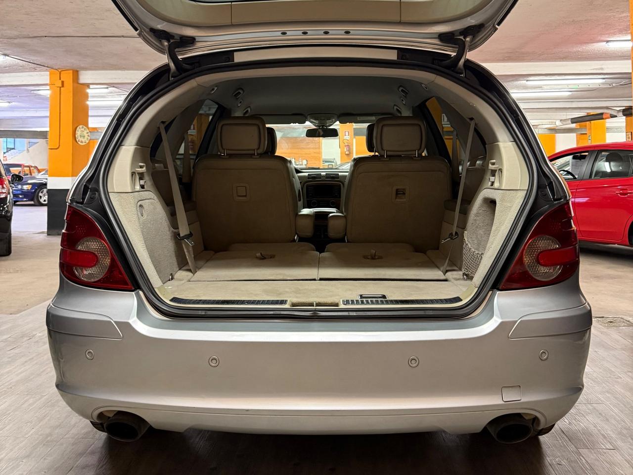 STUPENDA MERCEDES-BENZ CLASSE R 6 POSTI CON INTERNI IN PELLE TOTALE