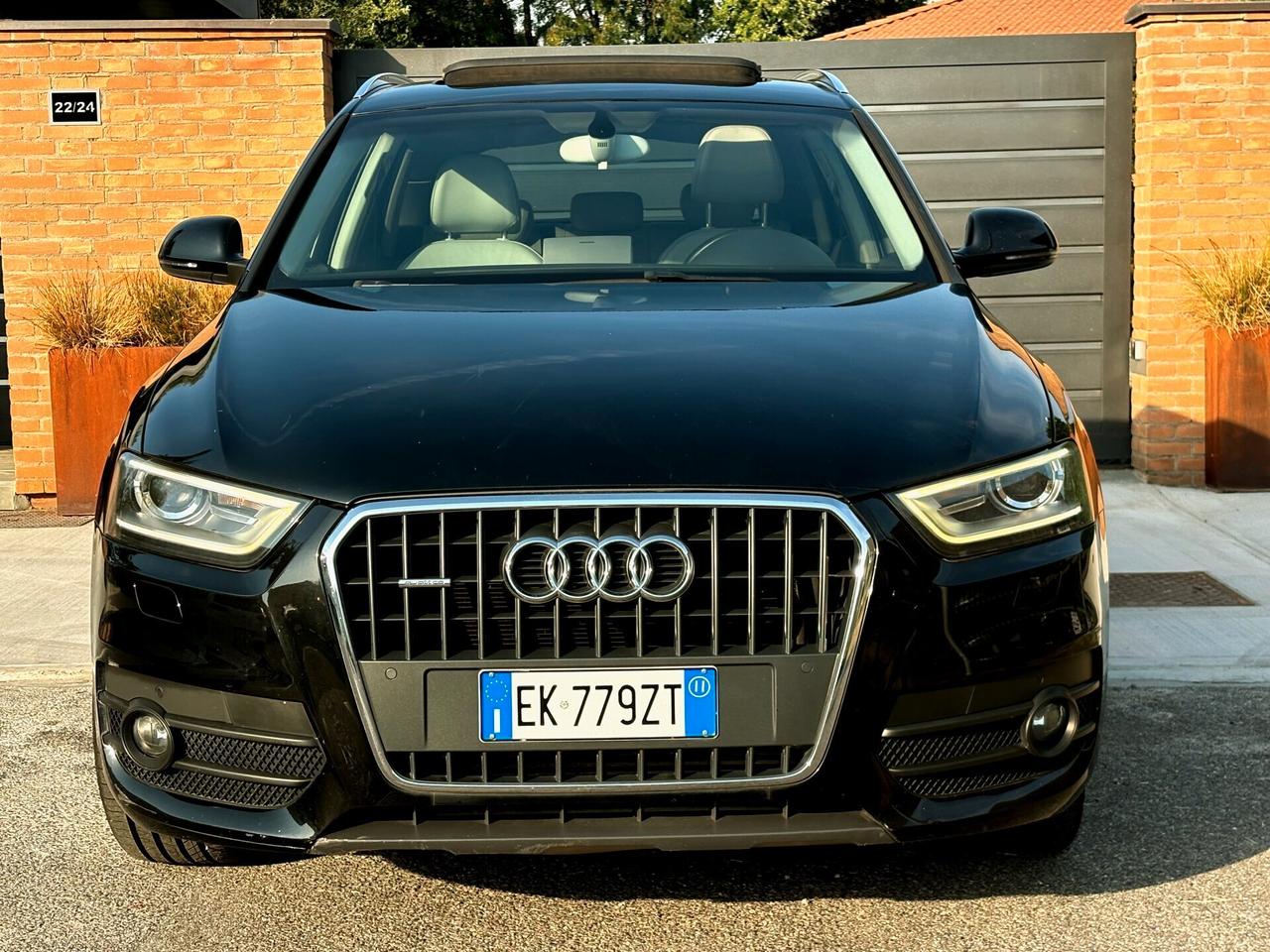 Audi Q3 2.0D 4x4 aut- Pelle, Navi,Tetto-FULL