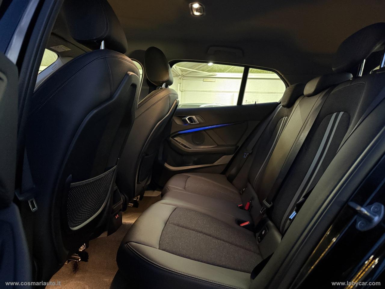 BMW 116d Sport AUTO LUCI AMBIENT, CARPLAY