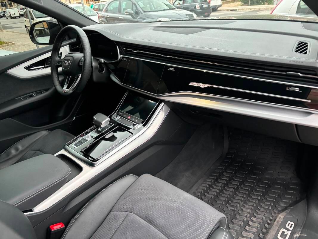 Audi Q8 50 3.0 tdi mhev Sport quattro tiptronic