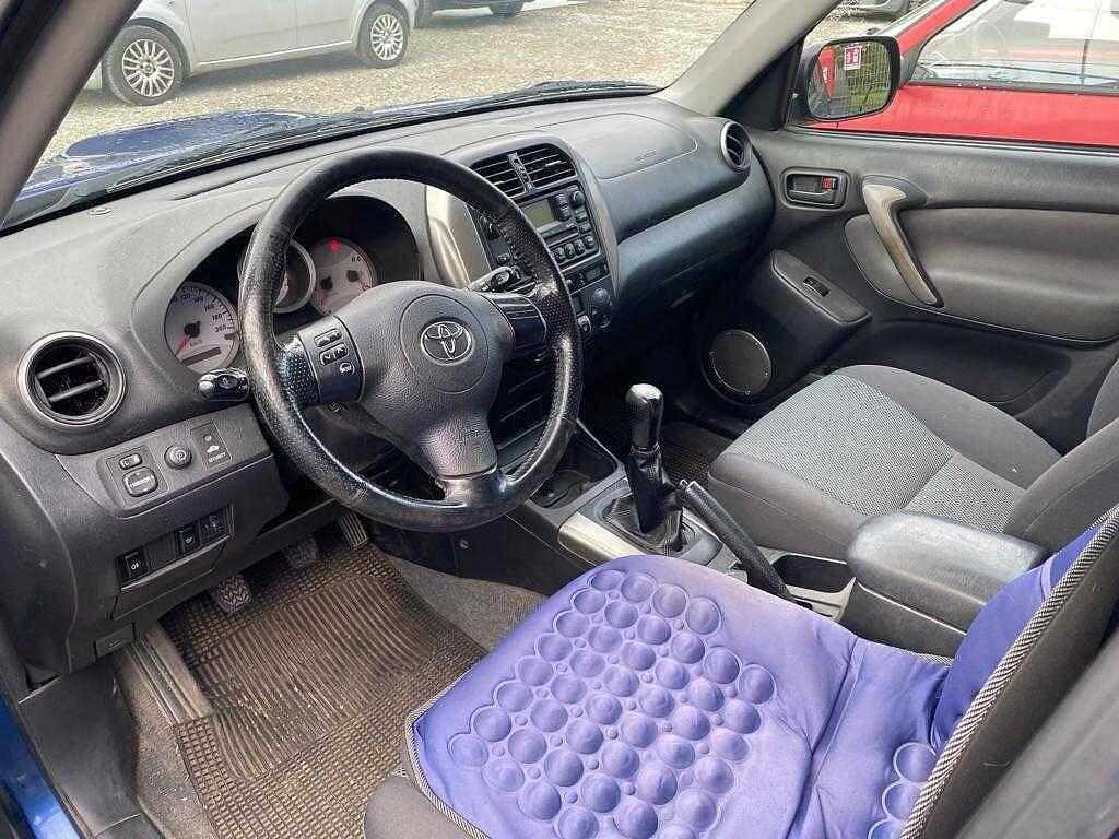 Toyota RAV 4 2.0 Tdi D-4D cat 5 porte Sol