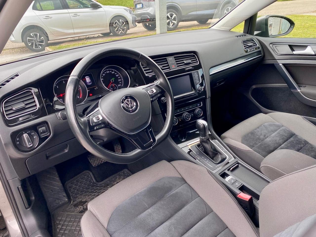 Volkswagen Golf 1.6 TDI 110 CV DSG Highline Business