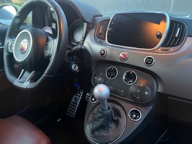 Abarth 595 1.4 Turbo T-Jet 165 CV Turismo