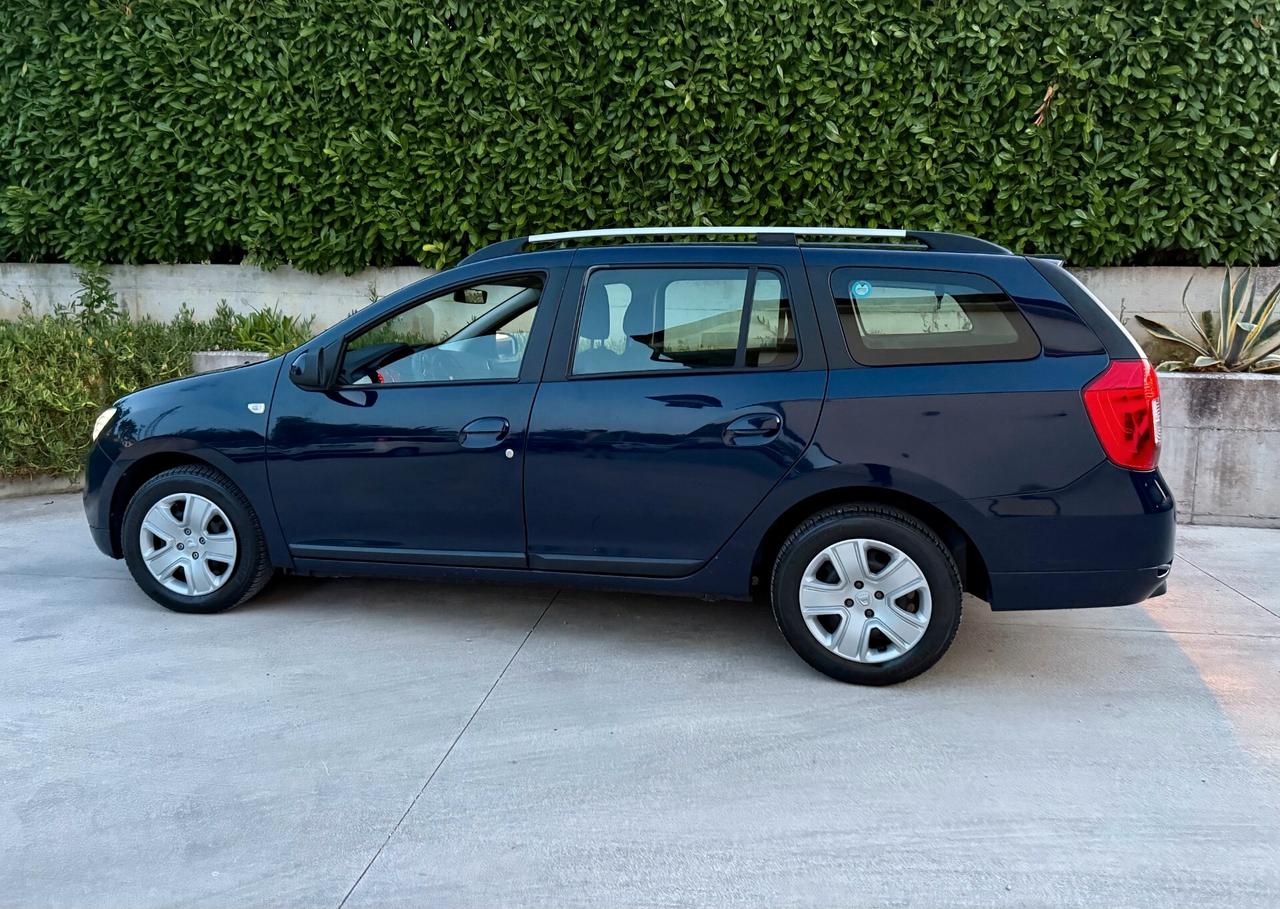 Dacia Logan con comandi per disabili.MCV 1.5dCi8 V 90CV
