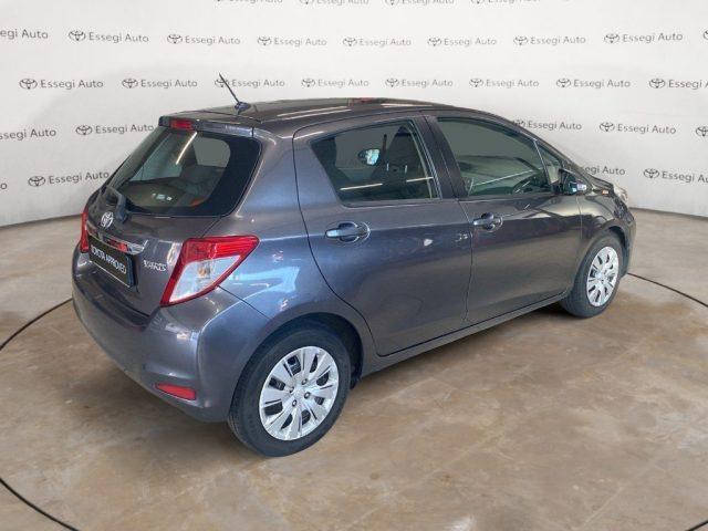 TOYOTA Yaris 1.3 5 porte Active