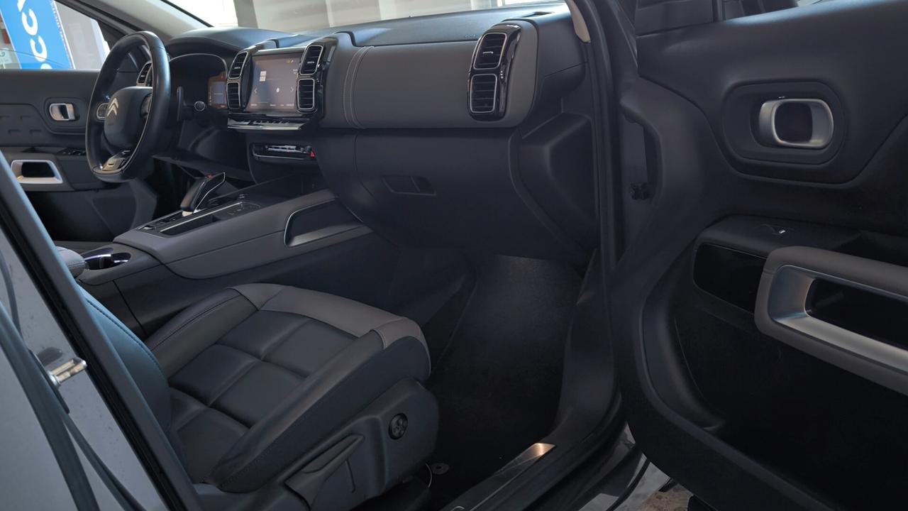 Citroen C5 Aircross Hybrid 225 E-EAT8 Shine