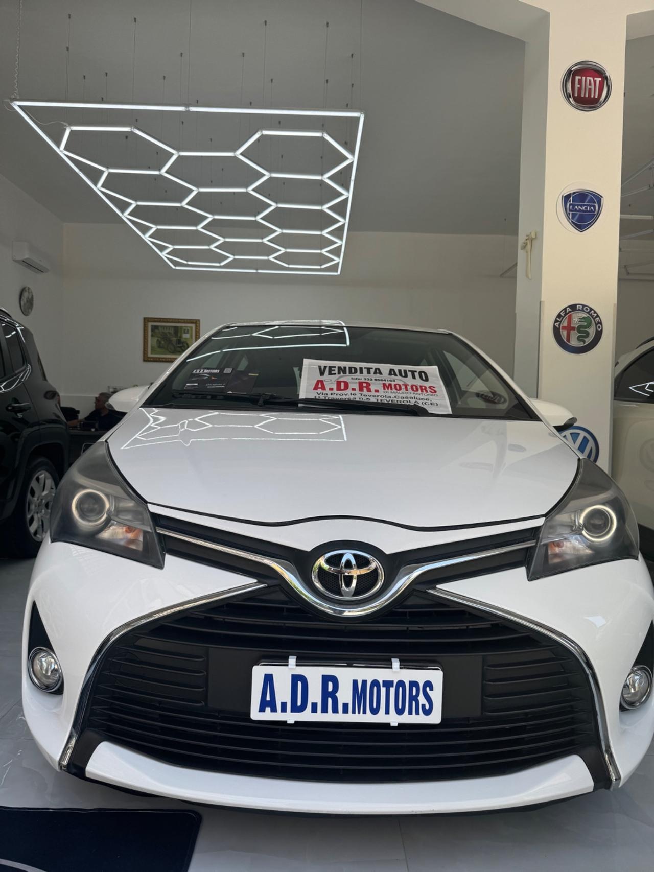 Toyota Yaris 1.0 5 porte Lounge