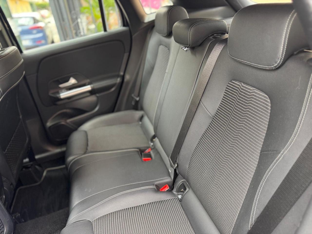 Mercedes-benz GLA 200 d Automatic 4Matic Sport Plus