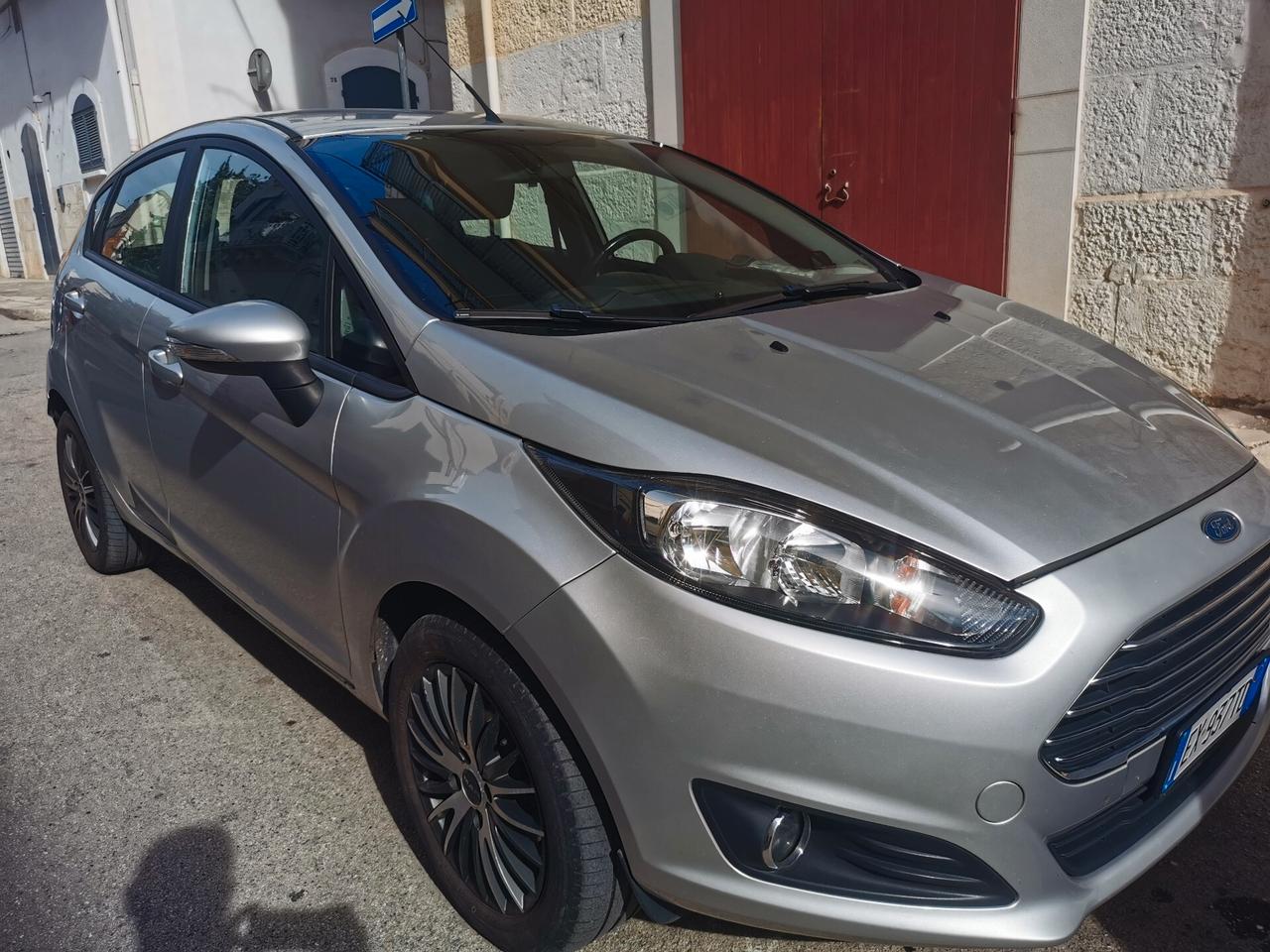 Ford Fiesta 1.4 5 porte Bz.- GPL Business