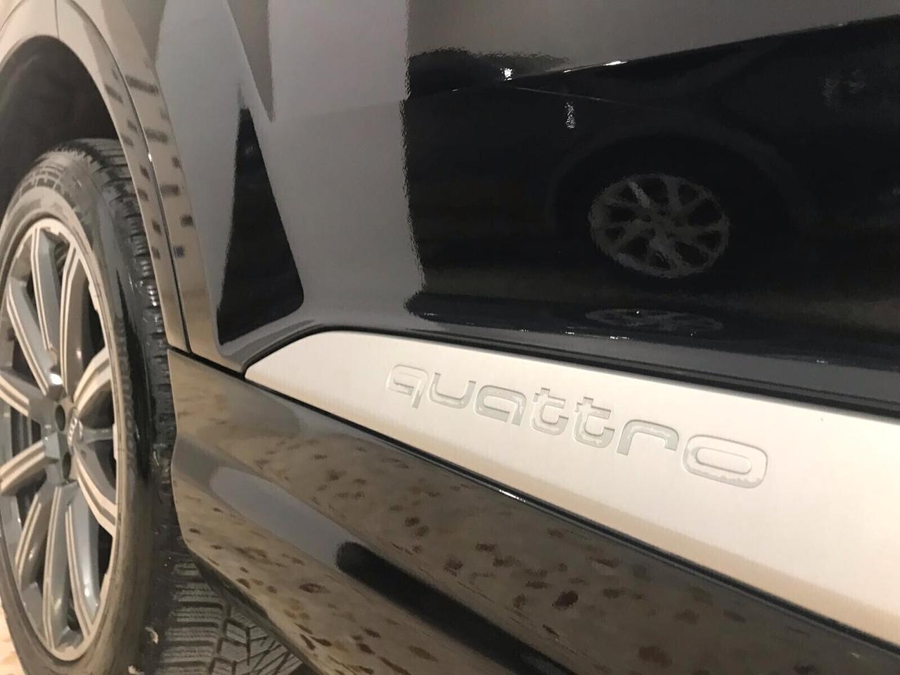 Audi Q7 3.0 TDI S-LINE quattro tiptronic 12/2017