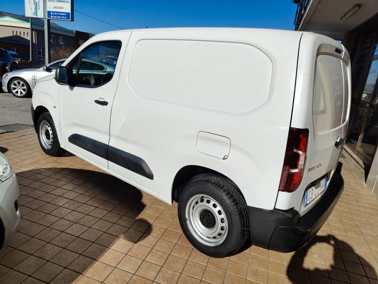 Citroen Berlingo BlueHDi 75 Van M Control