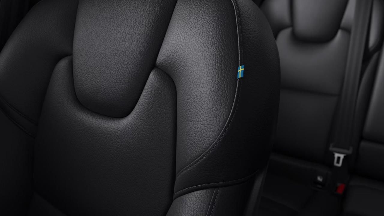 VOLVO Xc60 T6 Plug-In Hybrid Awd Automatico Plus Dark