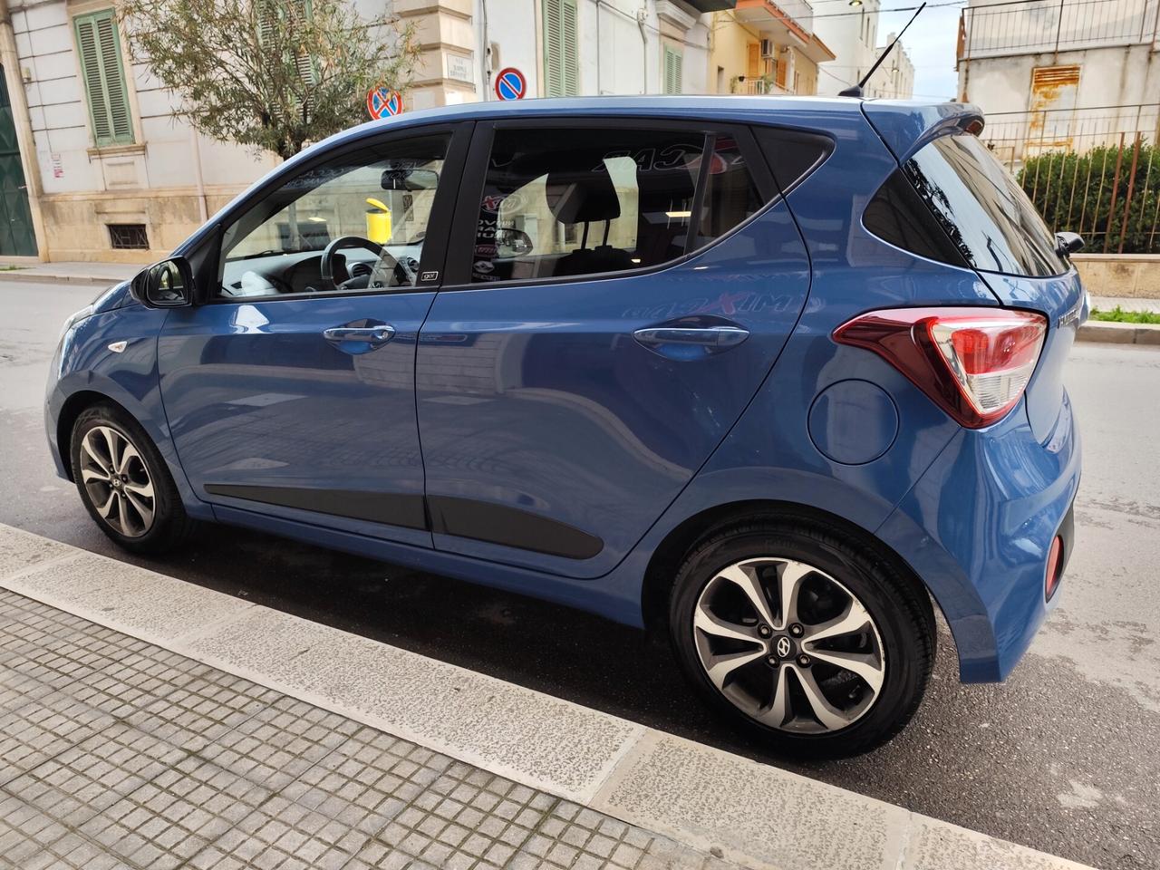 Hyundai i10 1.0 MPI 67CV BENZINA PERFETTA