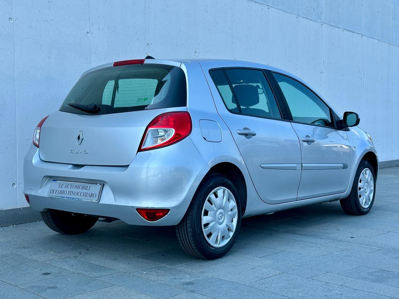 Renault Clio 1.2 16V 5 porte Luxe