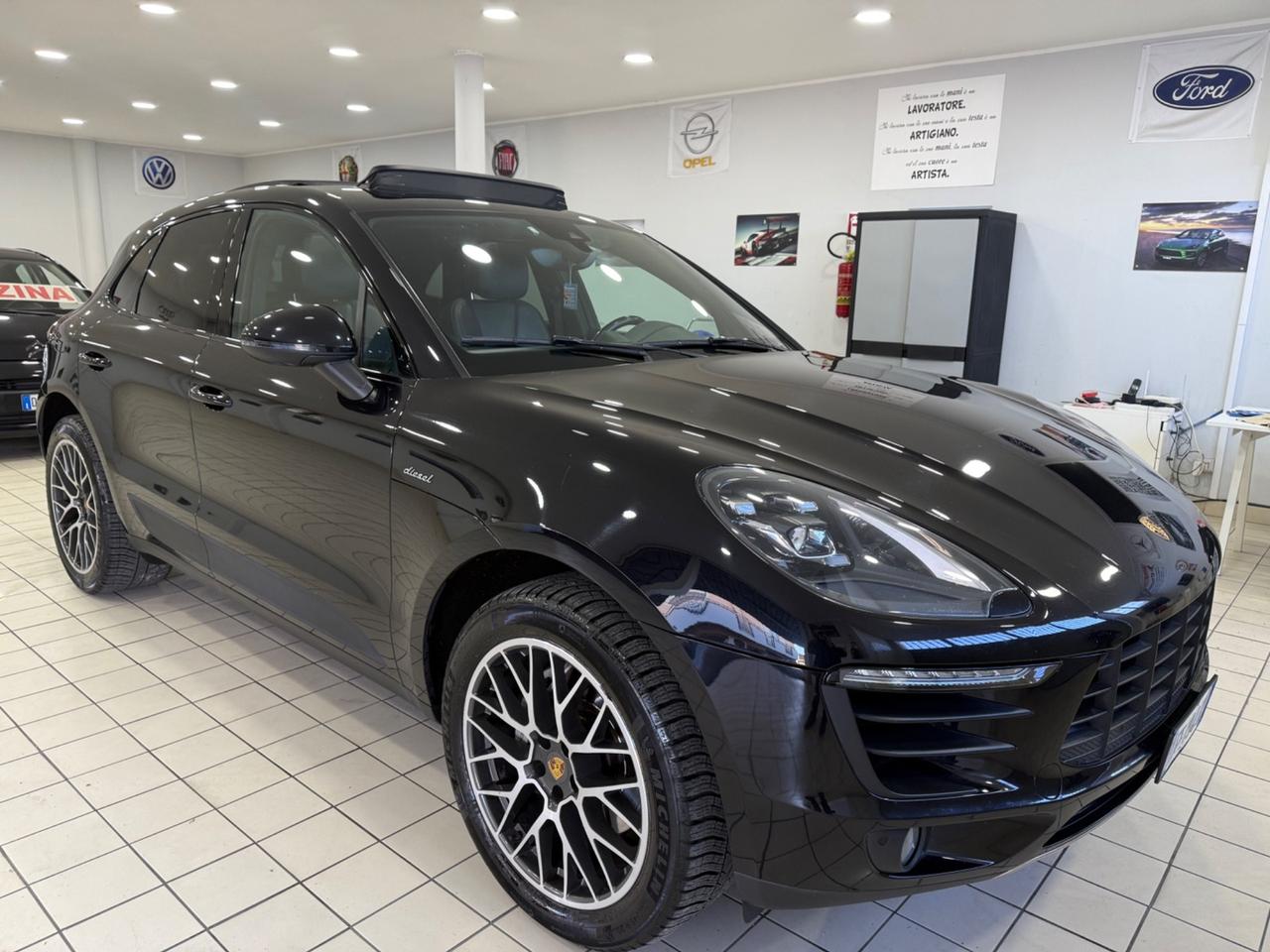 Porsche Macan 3.0 full optional