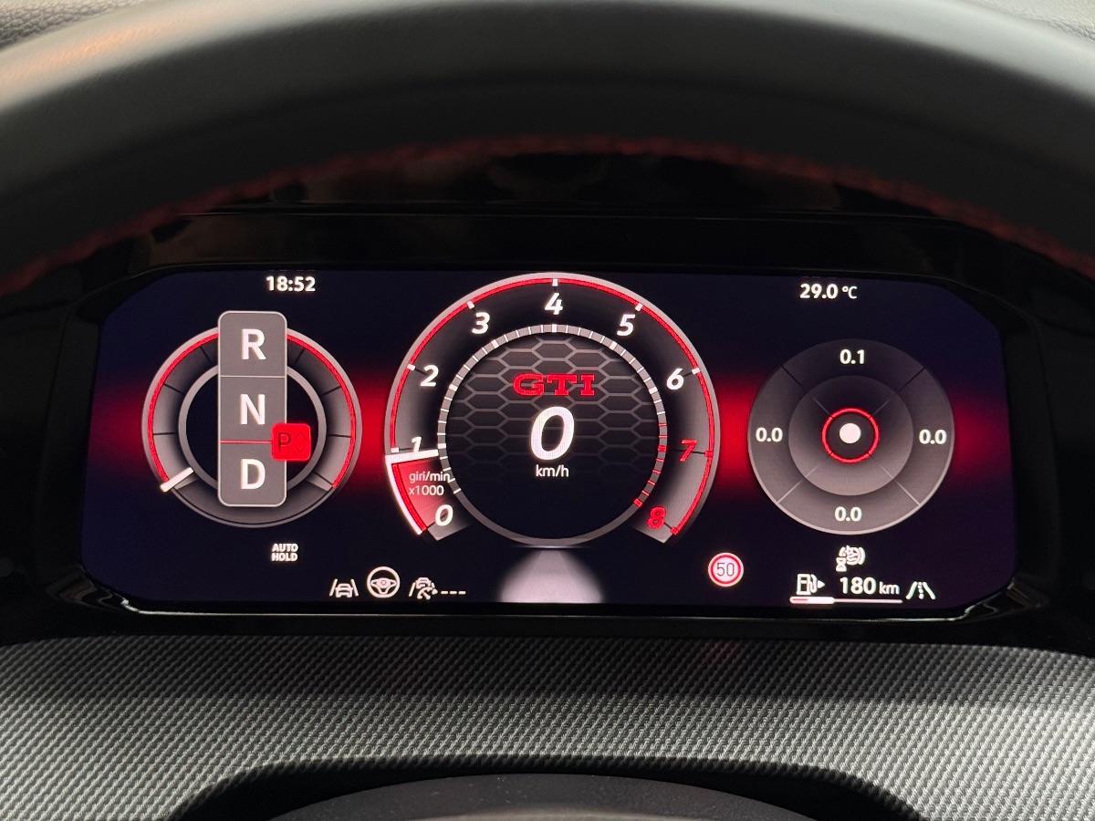 New Volkswagen Golf 8.5 GTI 2.0 TSI 265 CV
