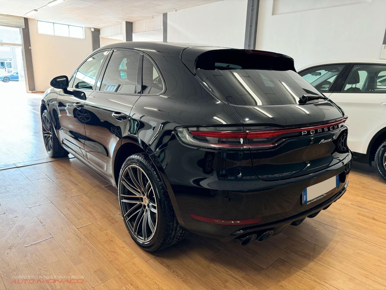 Porsche Macan 3.0 S 353cv - 2019