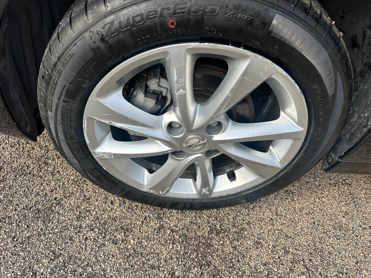 Opel Corsa 1.2 Elegance NEOPATENTATI