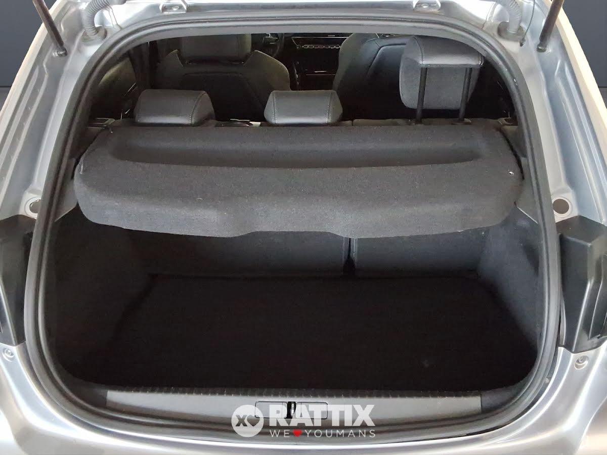 Peugeot 208 1.2 hybrid 145CV GT e-dcs 6