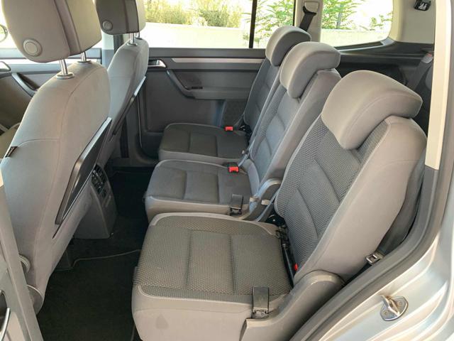 VOLKSWAGEN Touran Business 1.6 TDI DSG 7 POSTI OK NEOPATENTATI C.AUT
