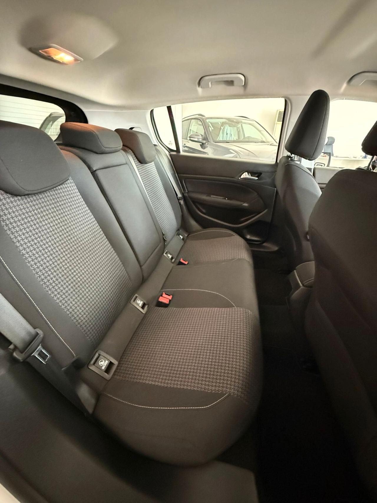 Peugeot 308 BlueHDi 130 S&S Business