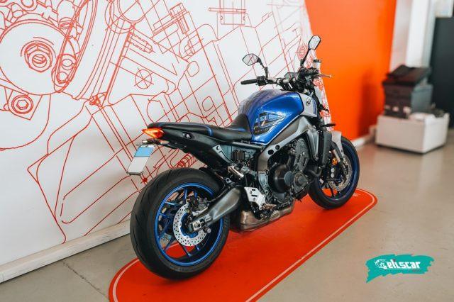 YAMAHA MT-09 MT-09