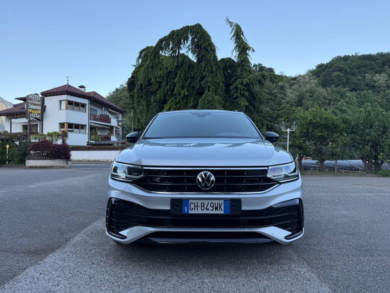 Volkswagen Tiguan 2.0 TDI 150 CV SCR DSG R-Line